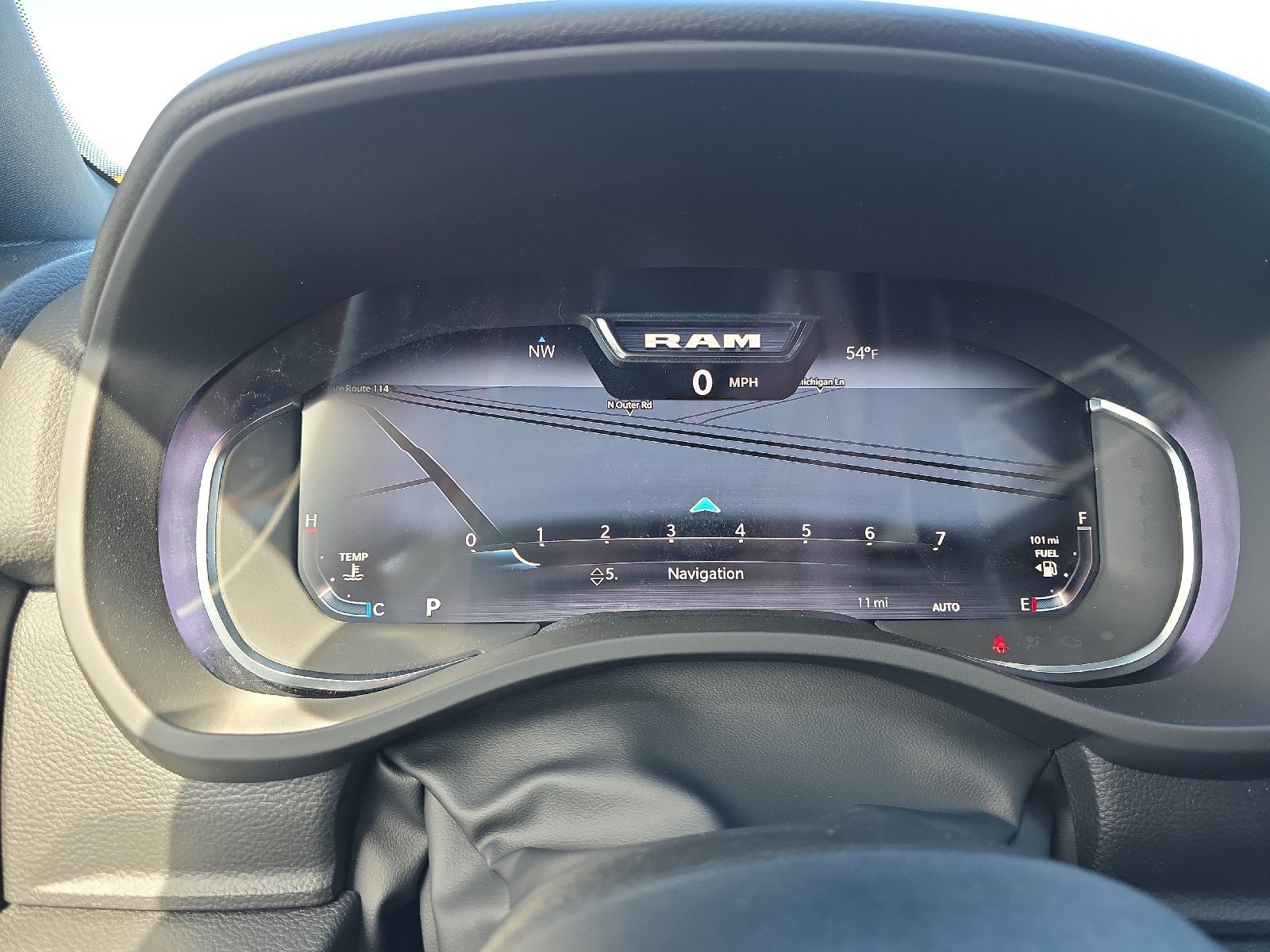 New 2026 RAM 1500 4x4 Crew Cab image 30