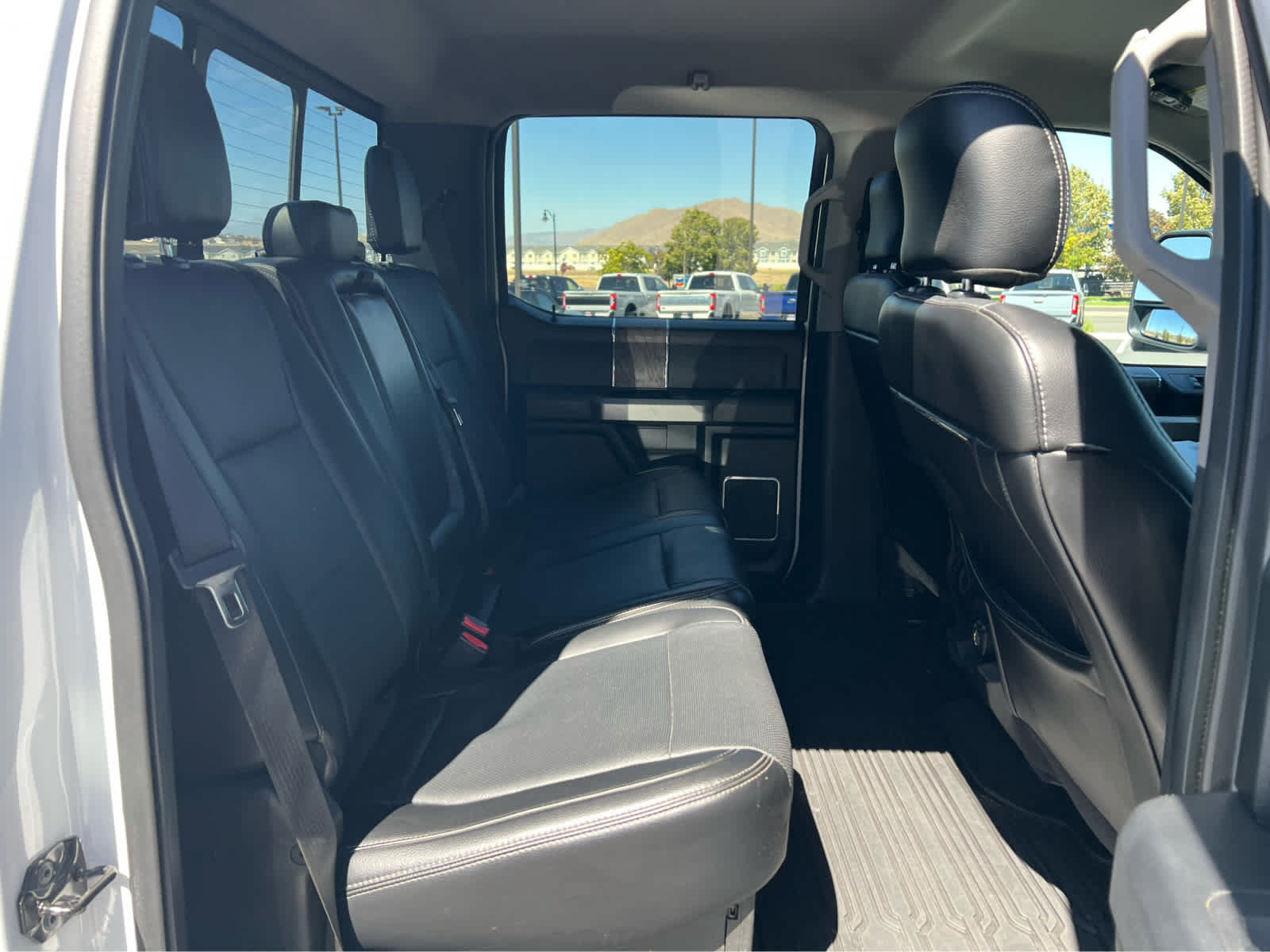 Used 2017 Ford F350 Lariat w/ Chrome Package AWD/4WD image 5