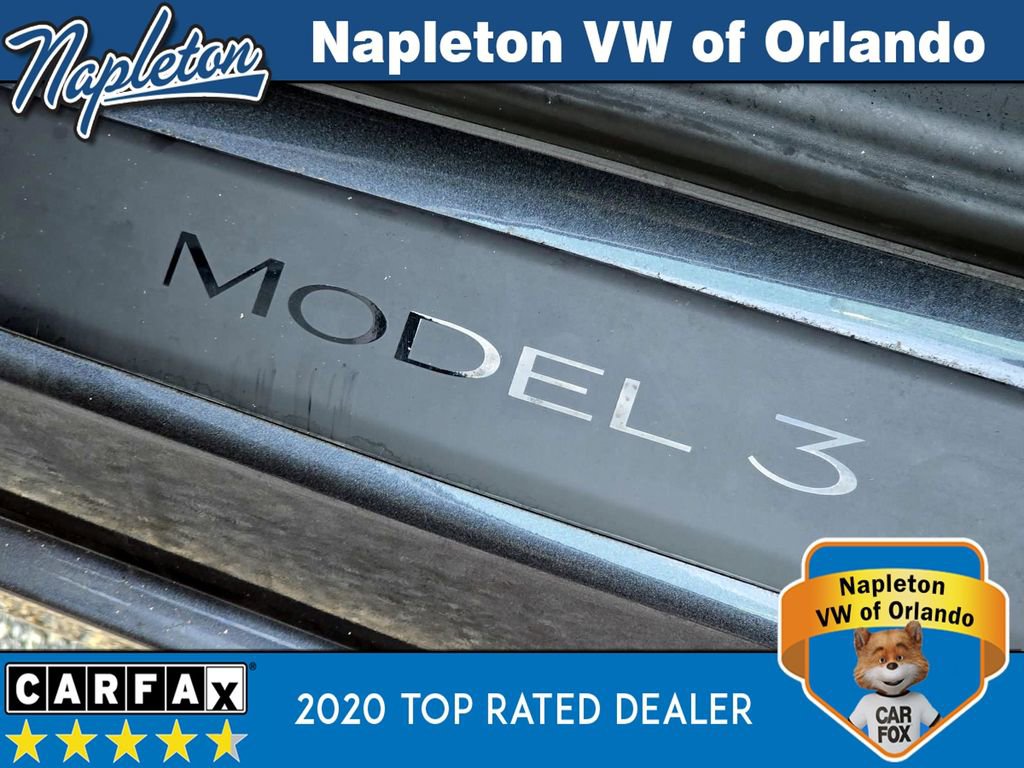 Used 2023 Tesla Model 3 Standard Range image 15