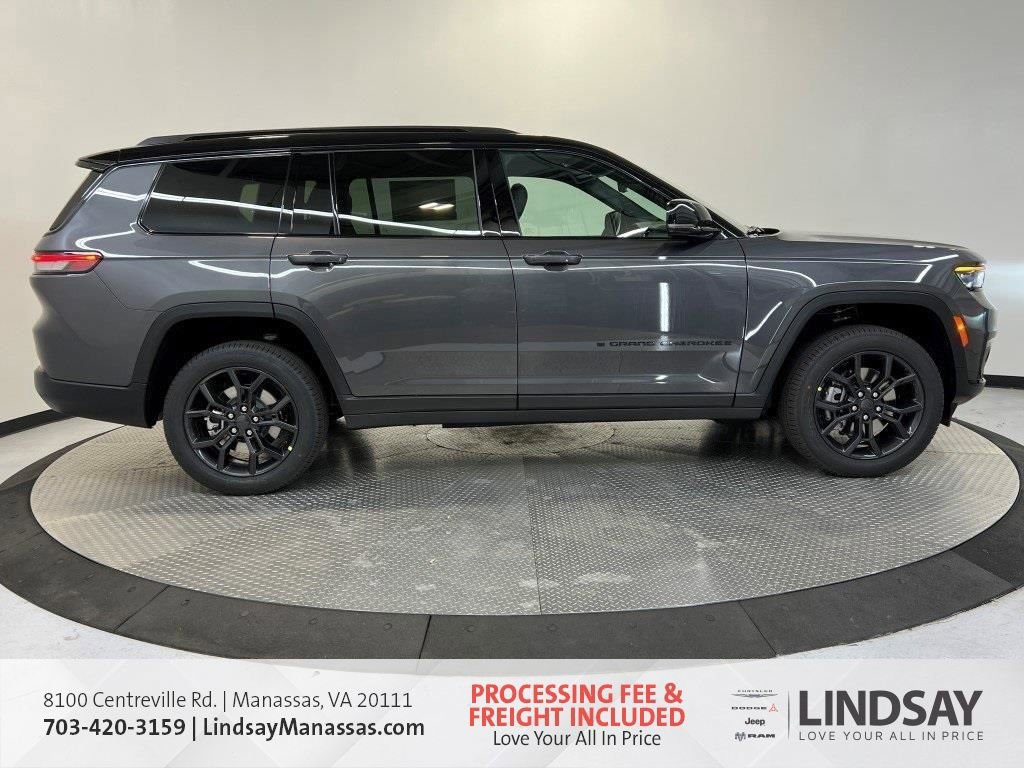 New 2025 Jeep Grand Cherokee L Limited w/ Trailer Tow Package image 4