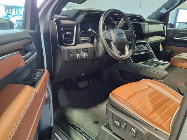 Used 2025 GMC Sierra 2500 Denali Ultimate AWD/4WD image 8