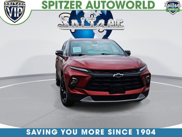 Used 2023 Chevrolet Blazer LT AWD/4WD image 3
