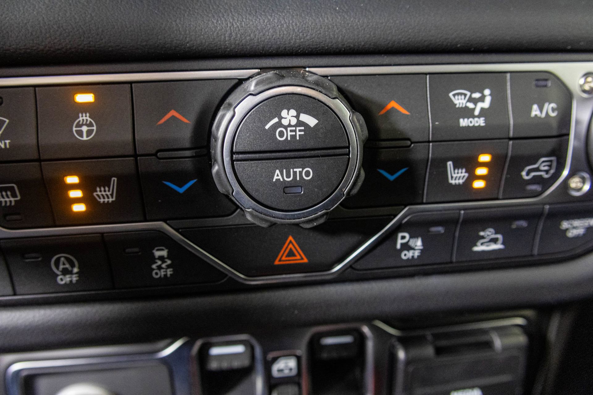 New 2026 Jeep Wrangler Unlimited Rubicon image 8