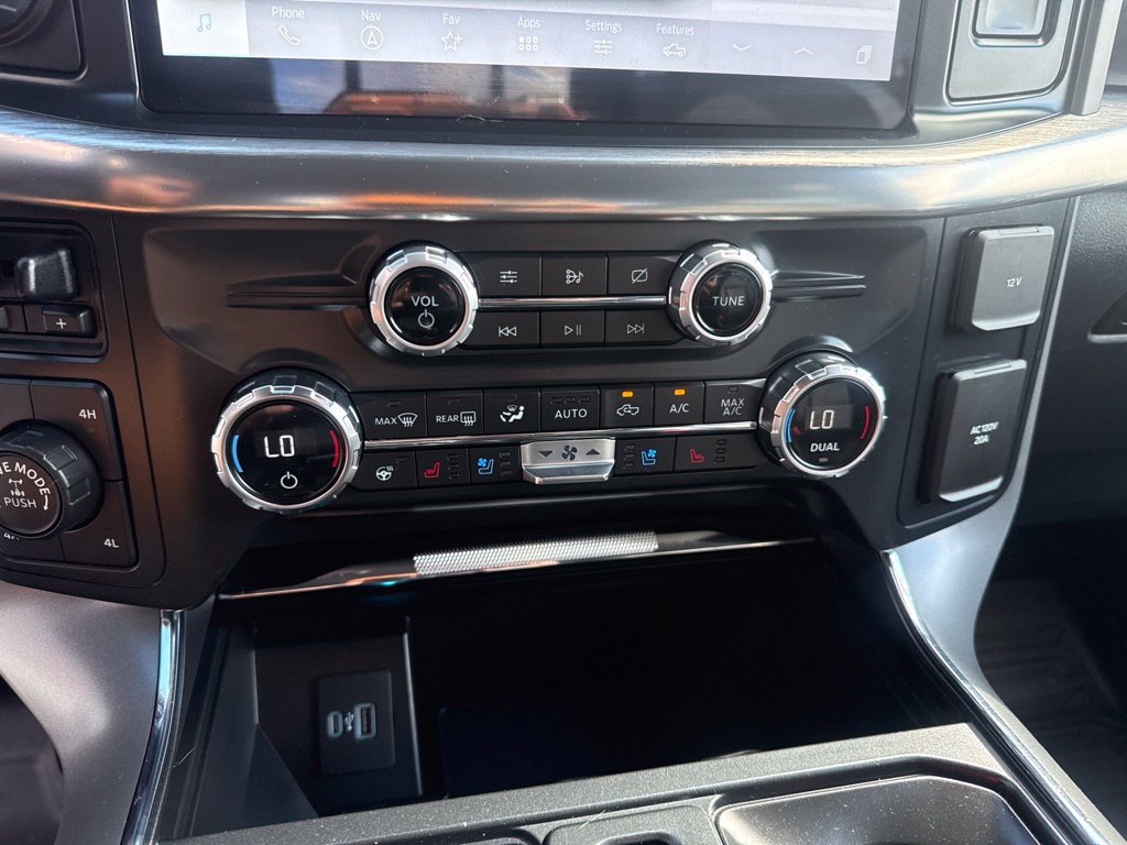 Used 2021 Ford F150 Lariat w/ Equipment Group 502A High AWD/4WD image 17