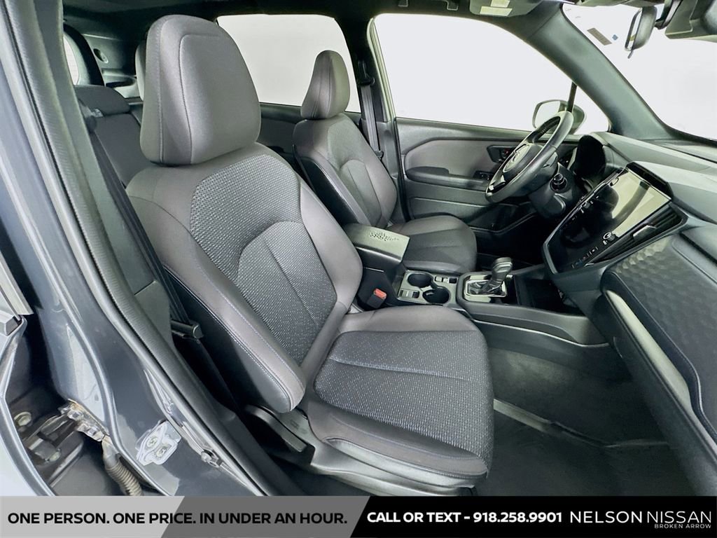 Used 2025 Subaru Forester Premium image 28