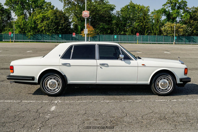 Used 1989 Rolls-Royce Silver Spirit RWD image 9