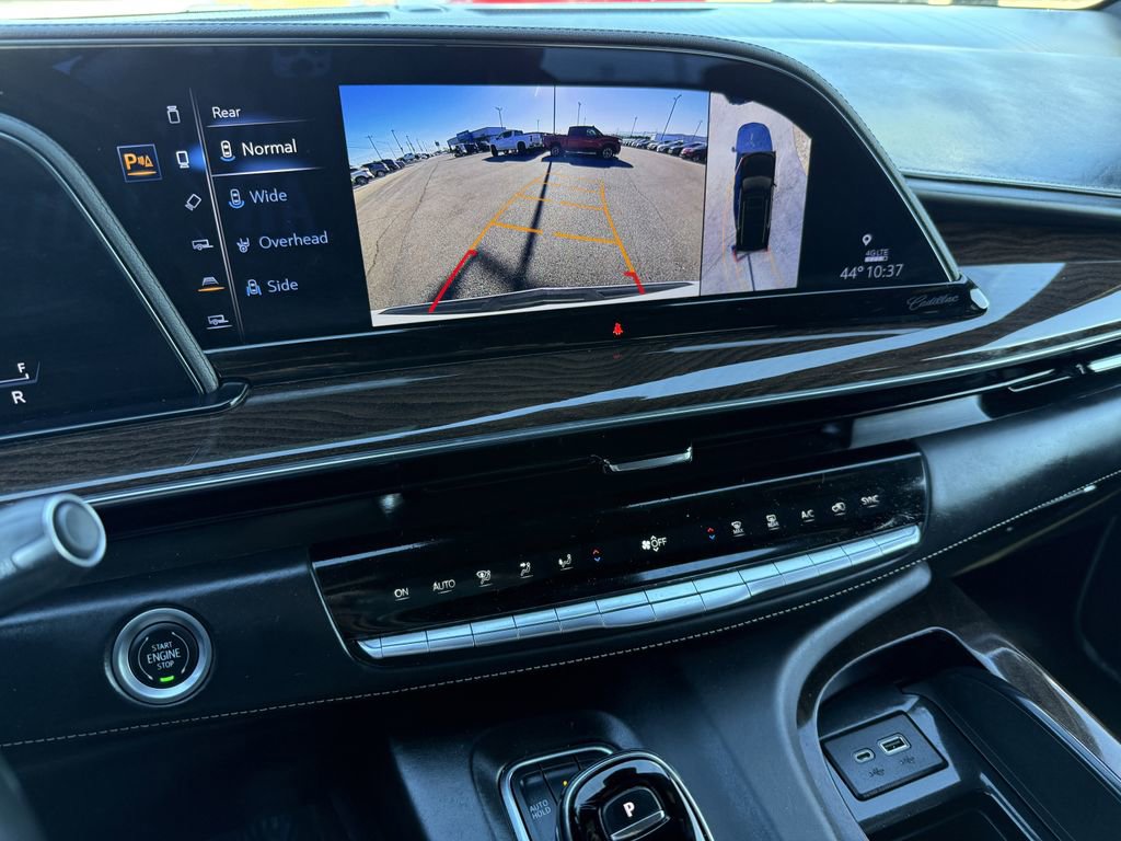 Used 2022 Cadillac Escalade Sport Platinum image 17