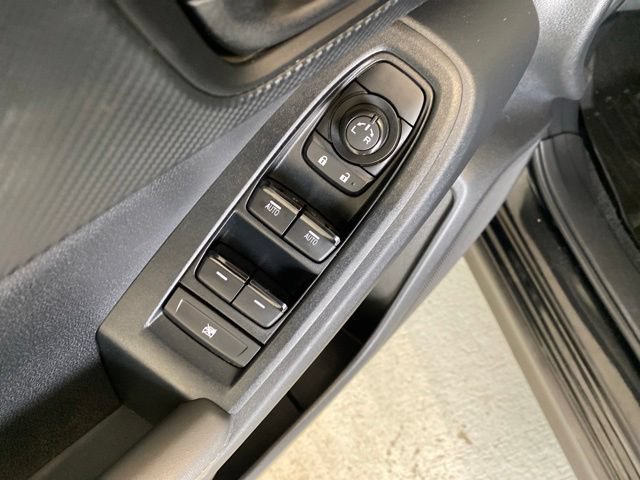 Used 2024 Subaru Crosstrek 2.0i Premium AWD/4WD image 10