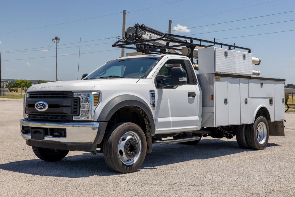 Used 2019 Ford F550 2WD Regular Cab Super Duty image 3