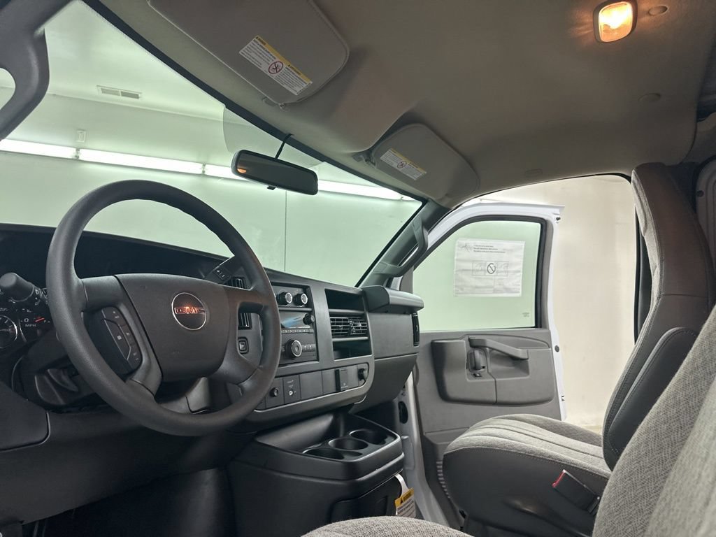 New 2026 GMC Savana 2500 w/ Driver Convenience Package RWD image 26