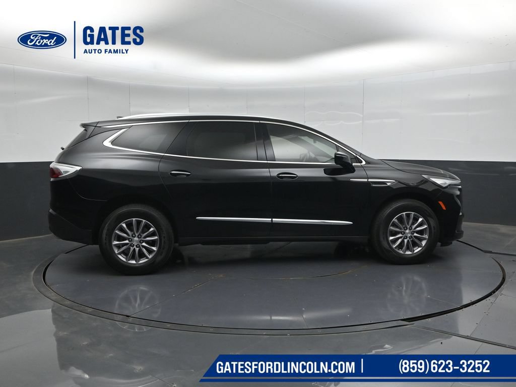 Used 2022 Buick Enclave Essence w/ LPO, Floor Liner Package AWD/4WD image 3