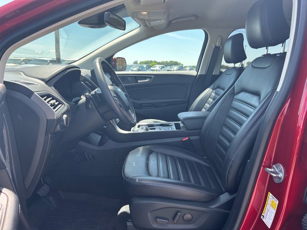 Used 2022 Ford Edge SEL w/ Convenience Package image 15