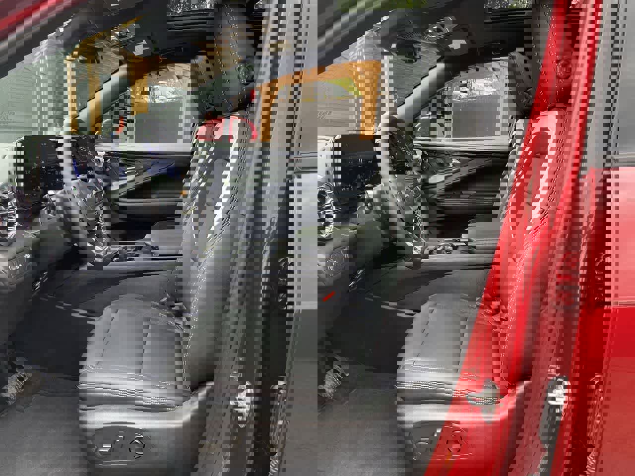 Used 2024 Chevrolet Blazer EV LT AWD/4WD image 13