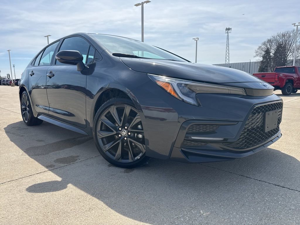 Certified 2024 Toyota Corolla SE image 2
