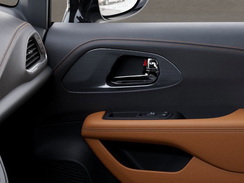 New 2026 Chrysler Pacifica Pinnacle image 25