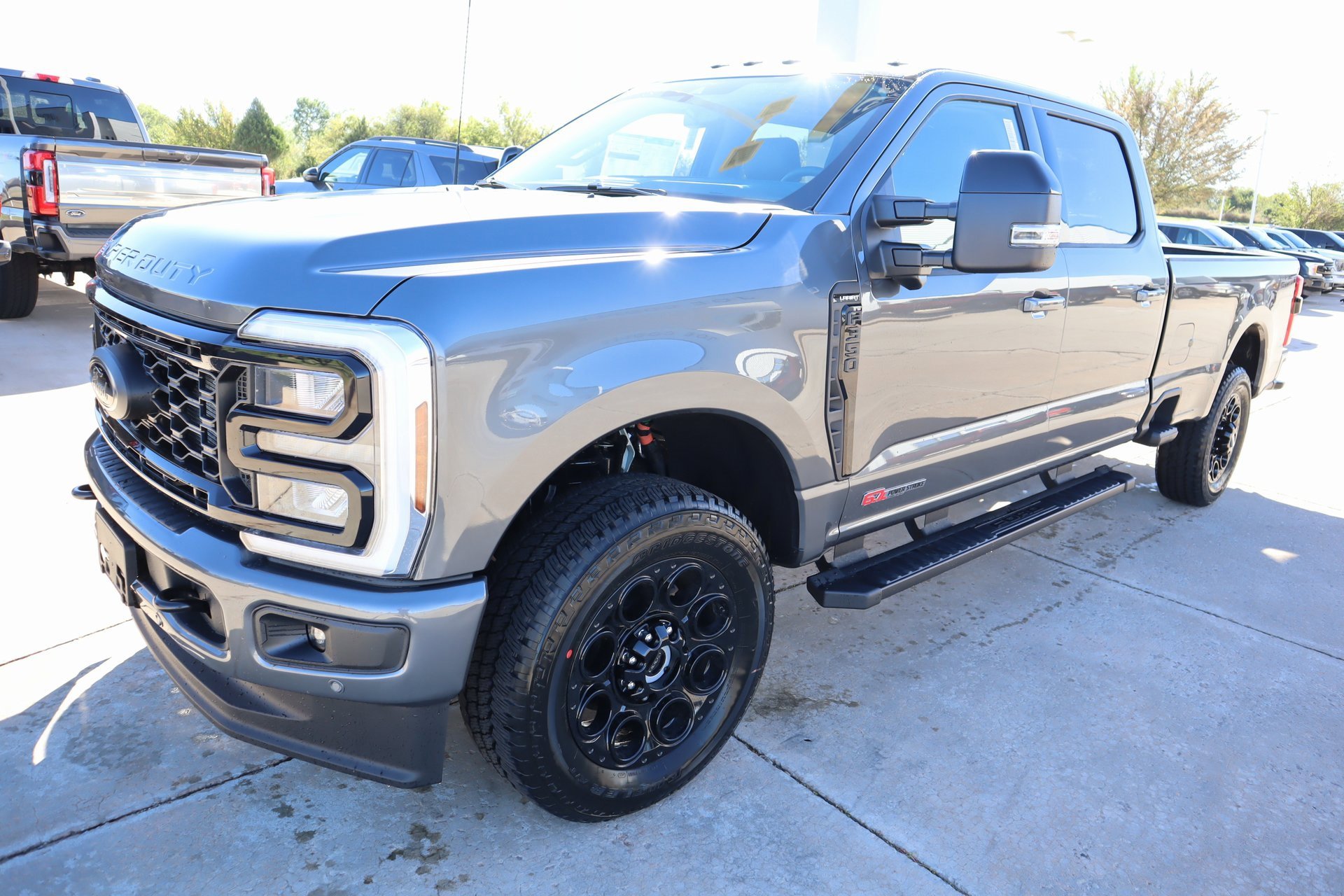 New 2026 Ford F350 Lariat w/ Black Appearance Package image 13