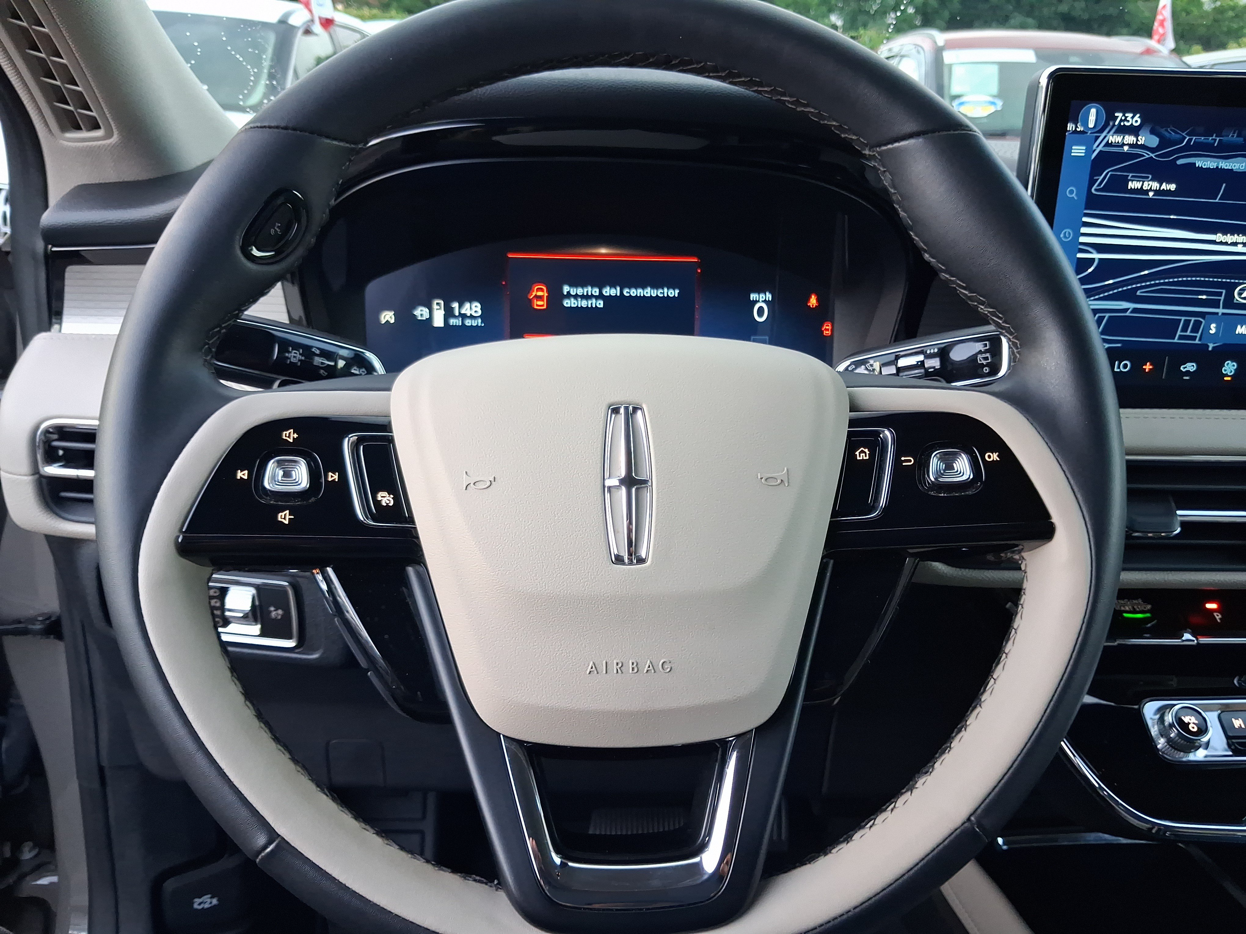 Certified 2025 Lincoln Corsair FWD image 15