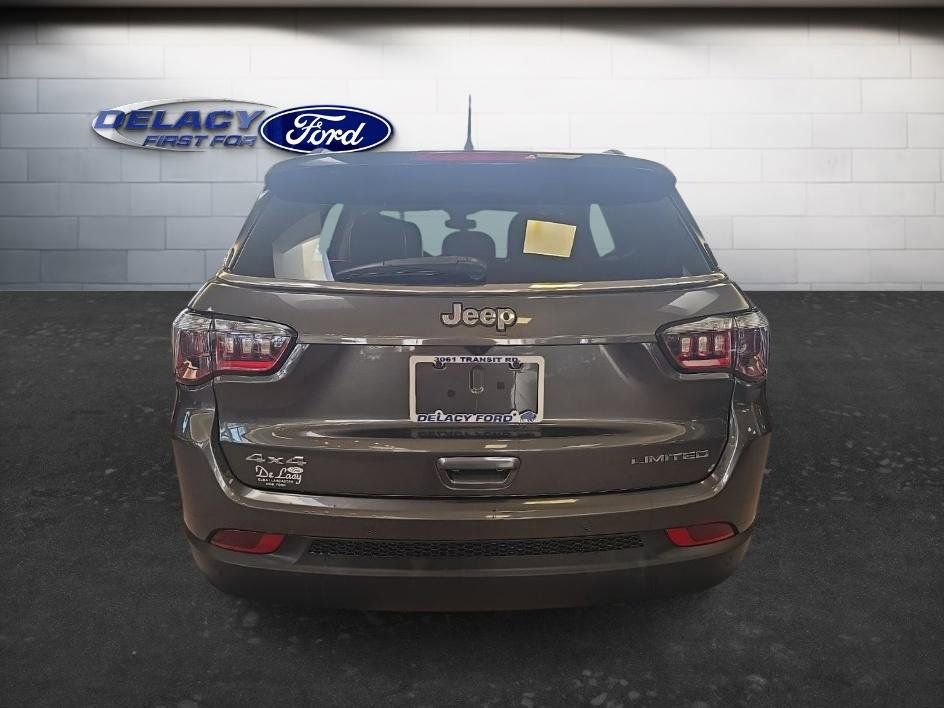Used 2021 Jeep Compass Limited image 5