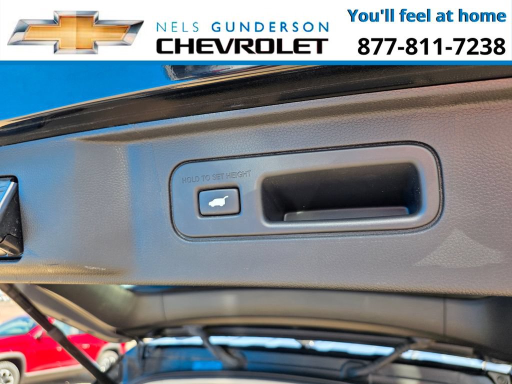 Used 2025 Honda Pilot Elite image 11