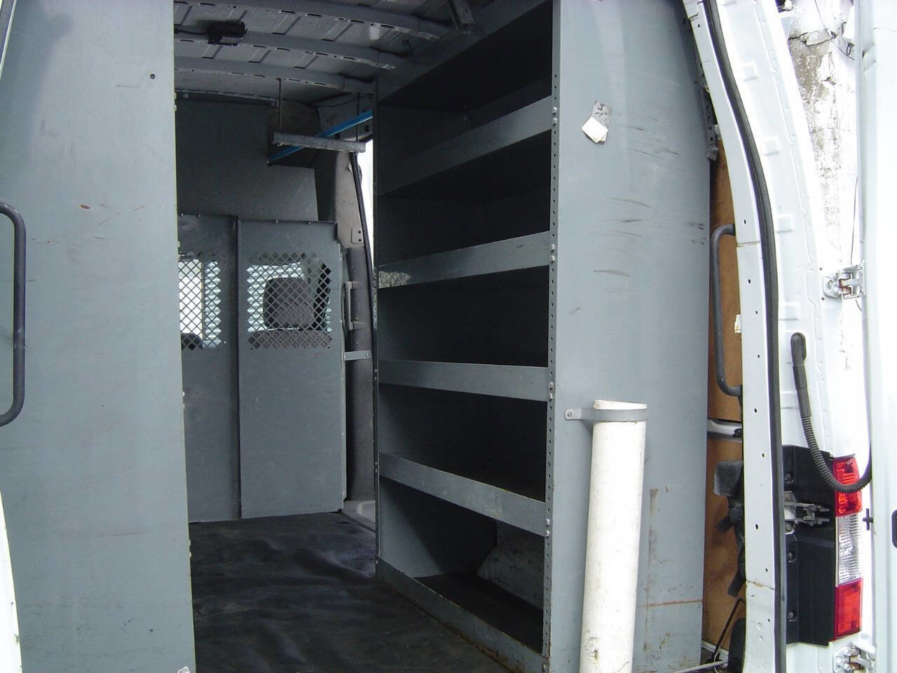 Used 2018 Nissan NV 2500 SV image 10