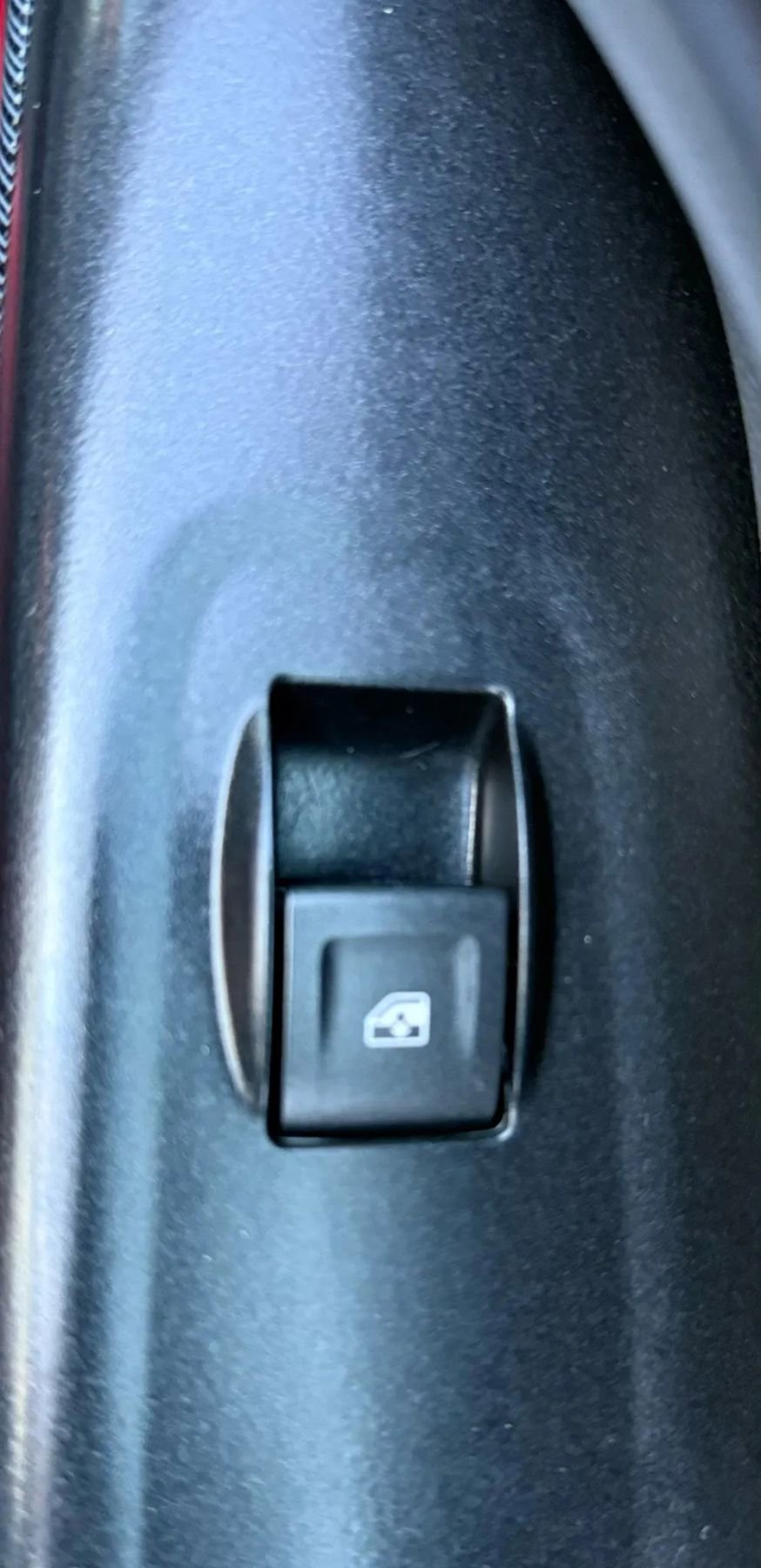 Used 2017 Chevrolet Colorado Z71 image 36