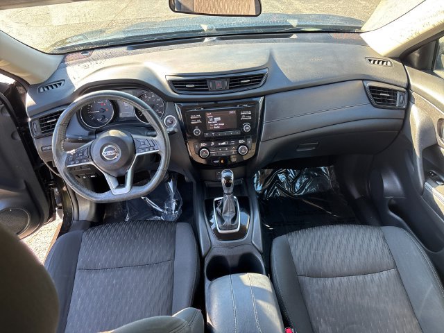 Used 2017 Nissan Rogue SV FWD image 15