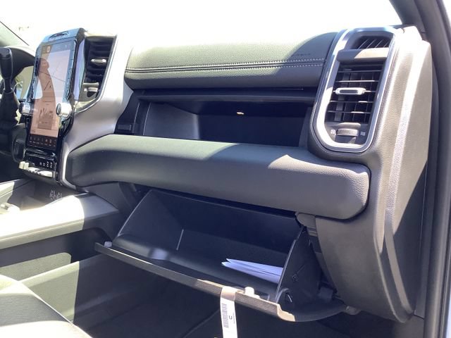 New 2026 RAM 2500 Laramie w/ Sport Appearance Package AWD/4WD image 46