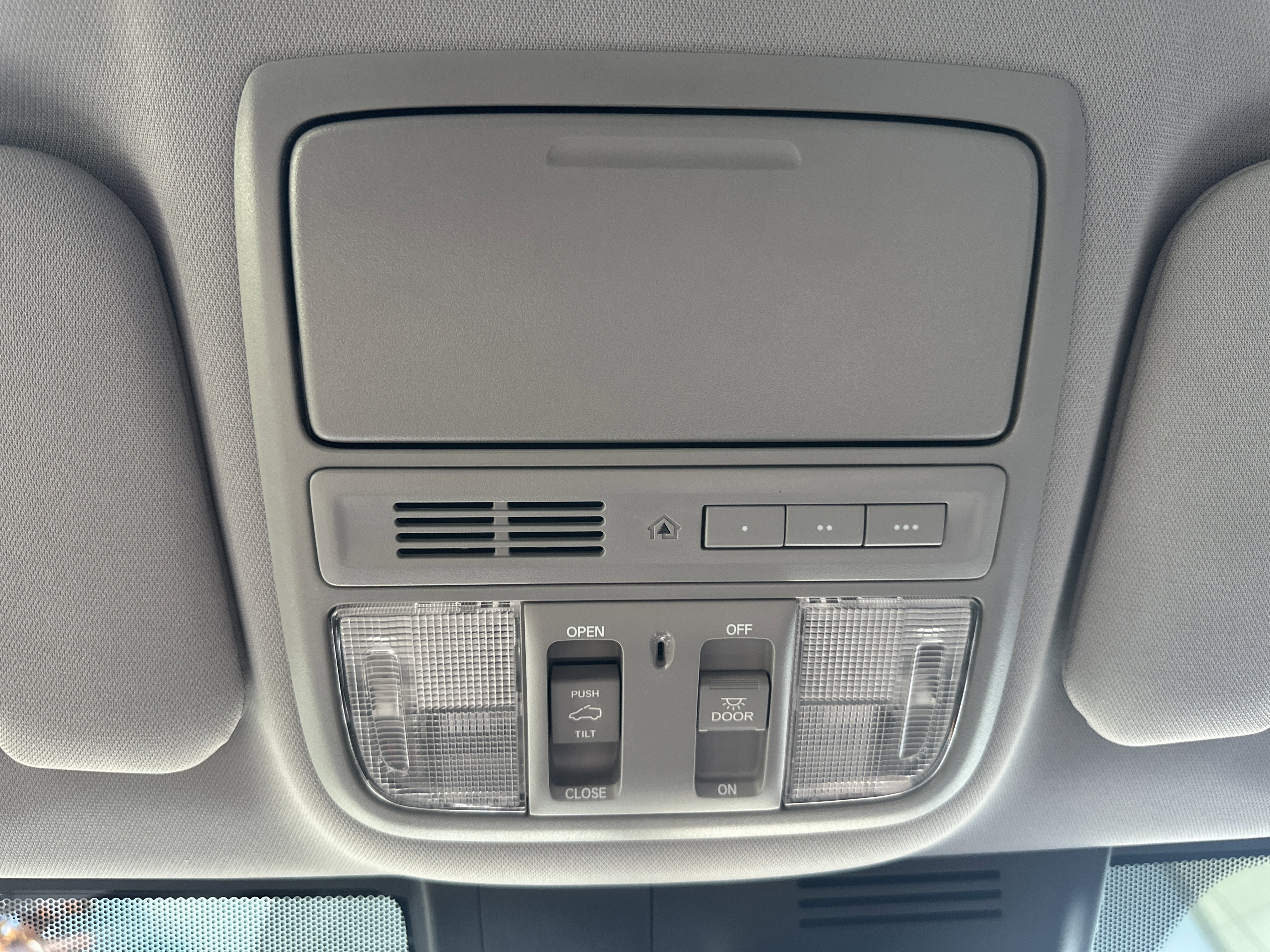 Used 2021 Honda CR-V EX-L image 4