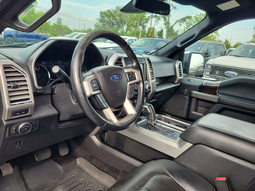 Used 2017 Ford F150 Platinum w/ Equipment Group 701A Luxury RWD image 12