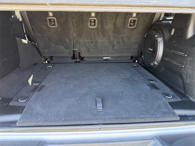 Used 2018 Jeep Wrangler Unlimited Rubicon image 24