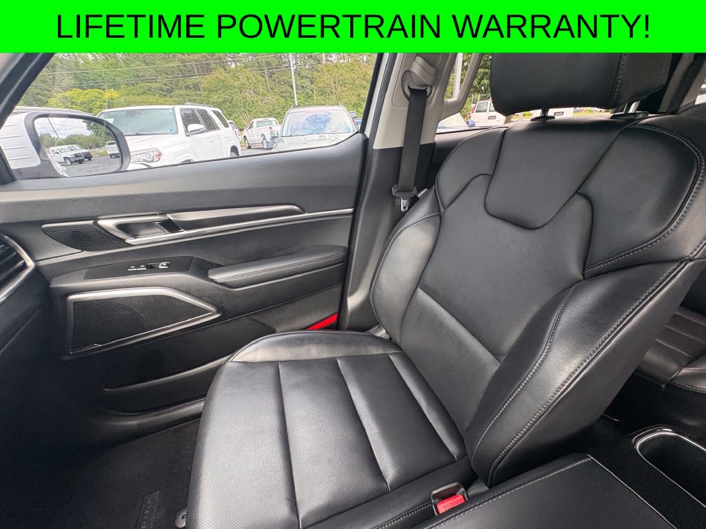 Used 2024 Kia Telluride S AWD/4WD image 11