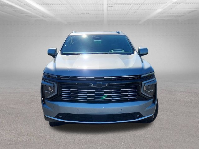 New 2026 Chevrolet Tahoe High Country w/ LPO, Illumination Package AWD/4WD image 2