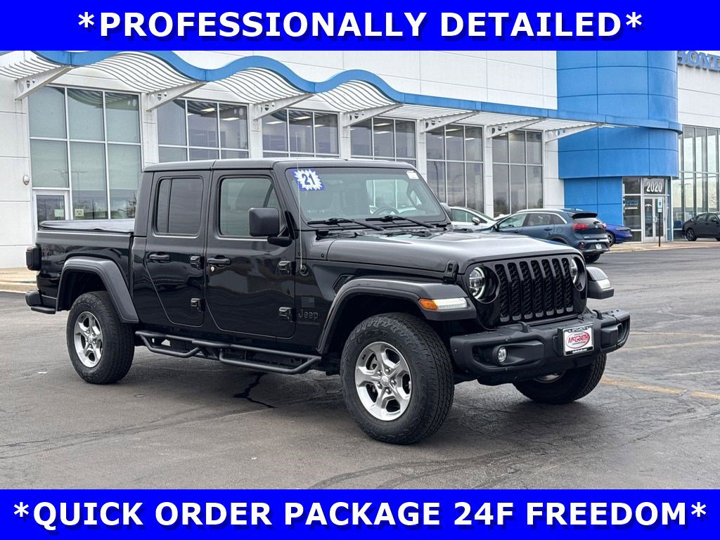 Used 2021 Jeep Gladiator Sport image 3