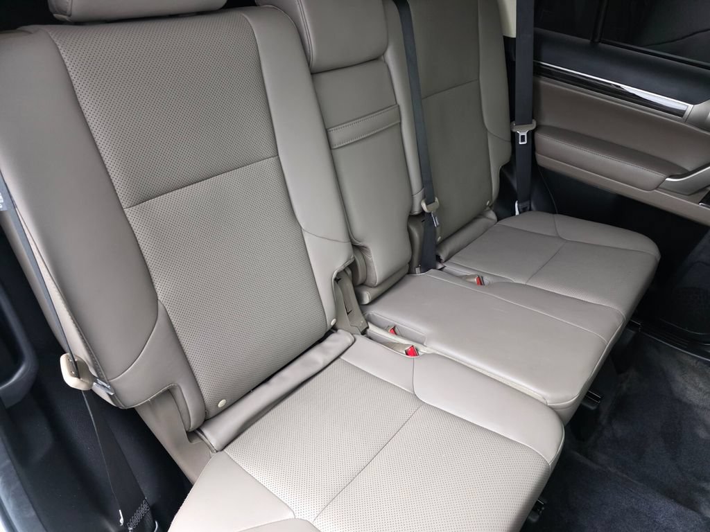 Used 2021 Lexus GX 460 Premium w/ Premium Package AWD/4WD image 29