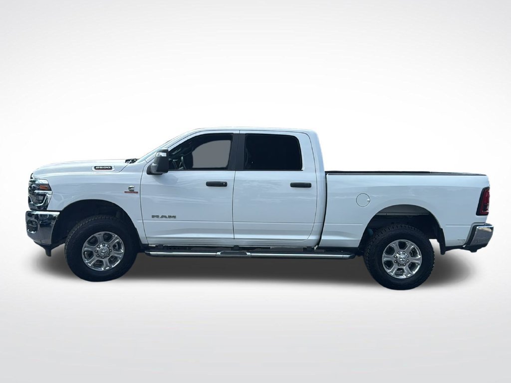 Used 2025 RAM 2500 Big Horn AWD/4WD image 4