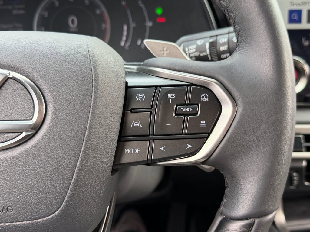 Used 2024 Lexus RX 350 Premium w/ Cold Area Package AWD/4WD image 18