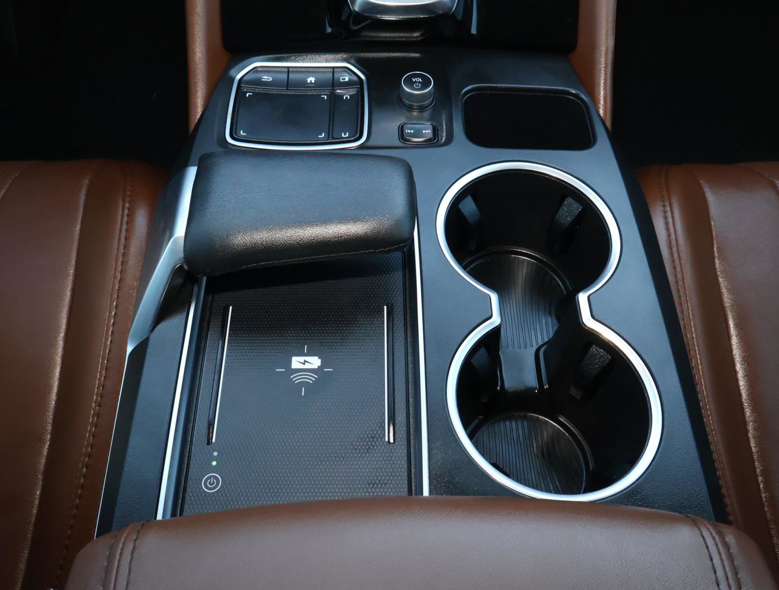 Used 2024 Acura MDX SH-AWD w/ Technology Package image 30