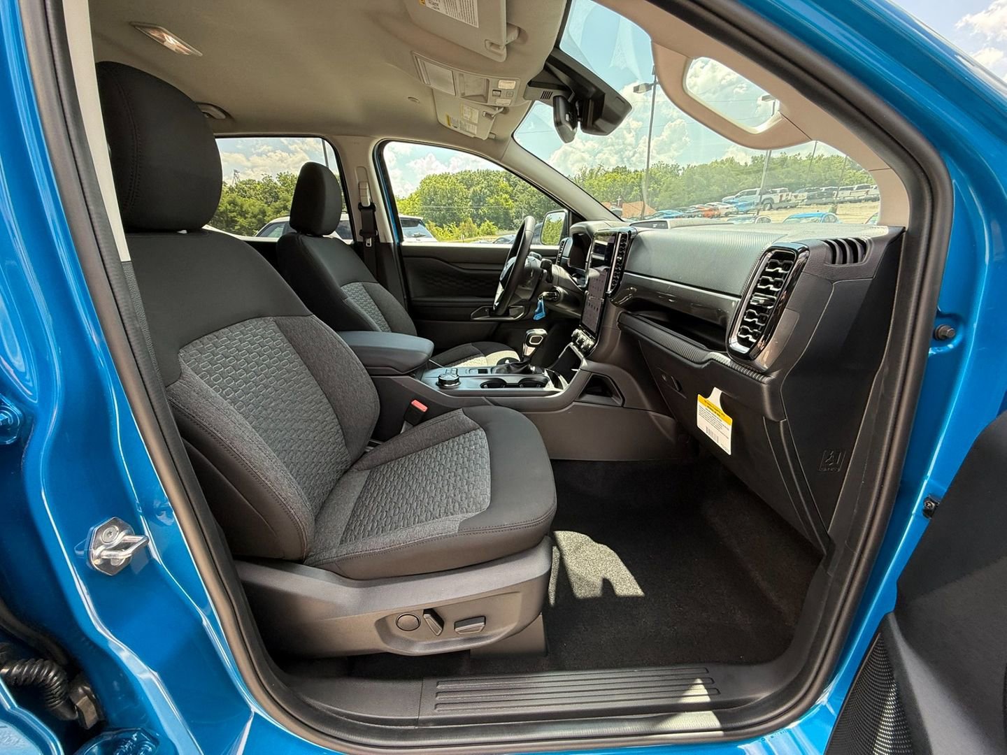 New 2025 Ford Ranger XLT w/ Equipment Group 301A High image 13