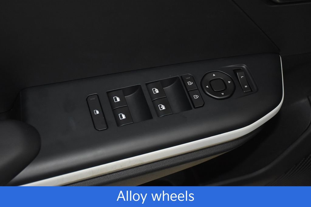 New 2025 Kia K4 GT-Line image 25