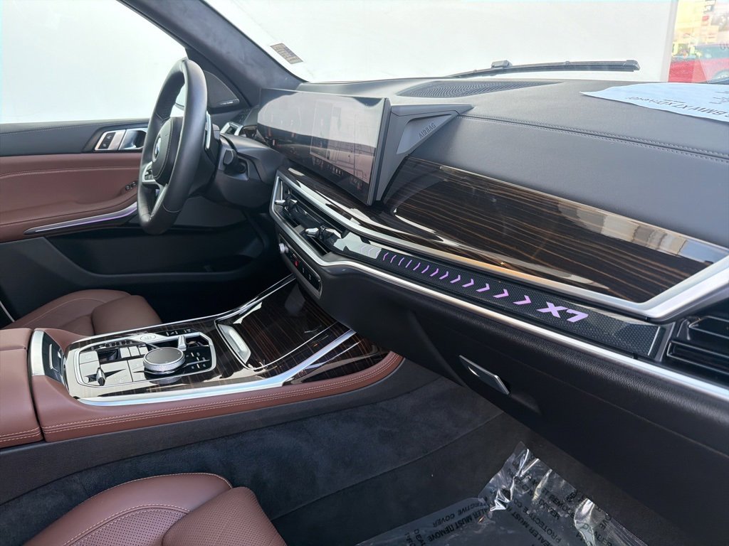 Certified 2026 BMW X7 xDrive40i image 18