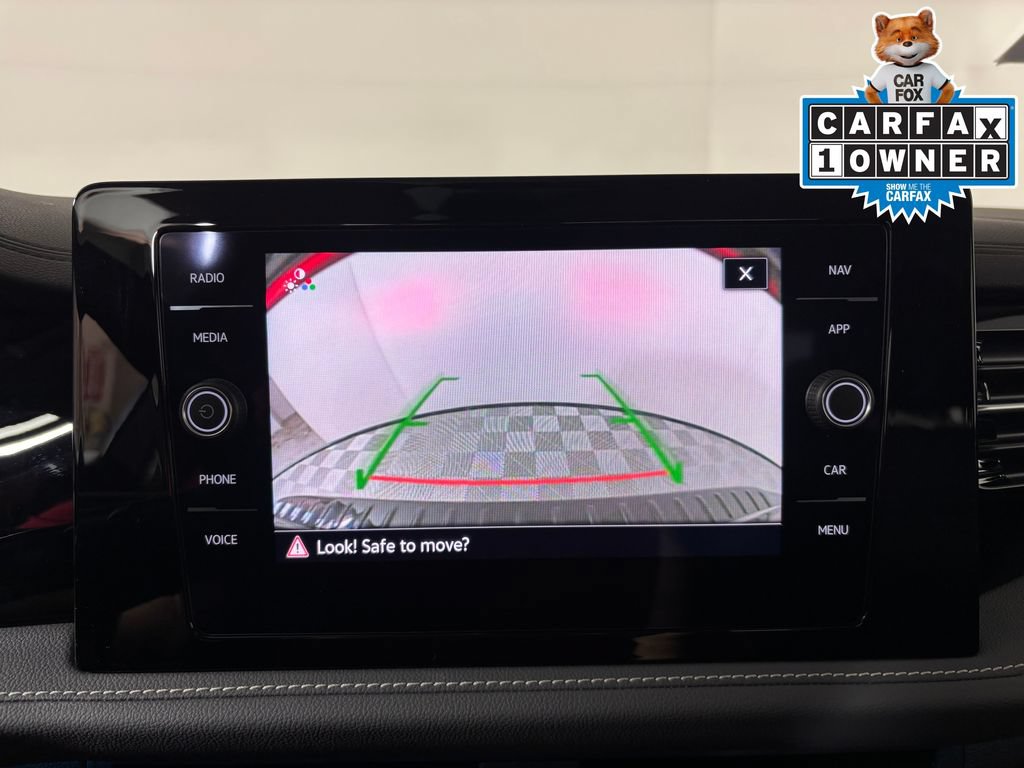 Used 2025 Volkswagen Jetta SEL FWD image 20