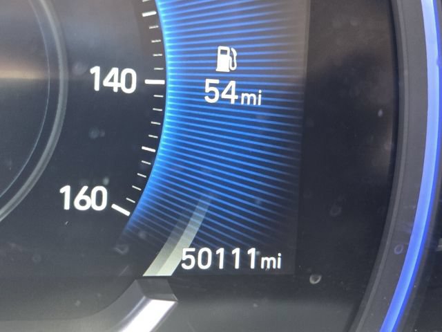 Used 2020 Hyundai Santa Fe Limited FWD image 27