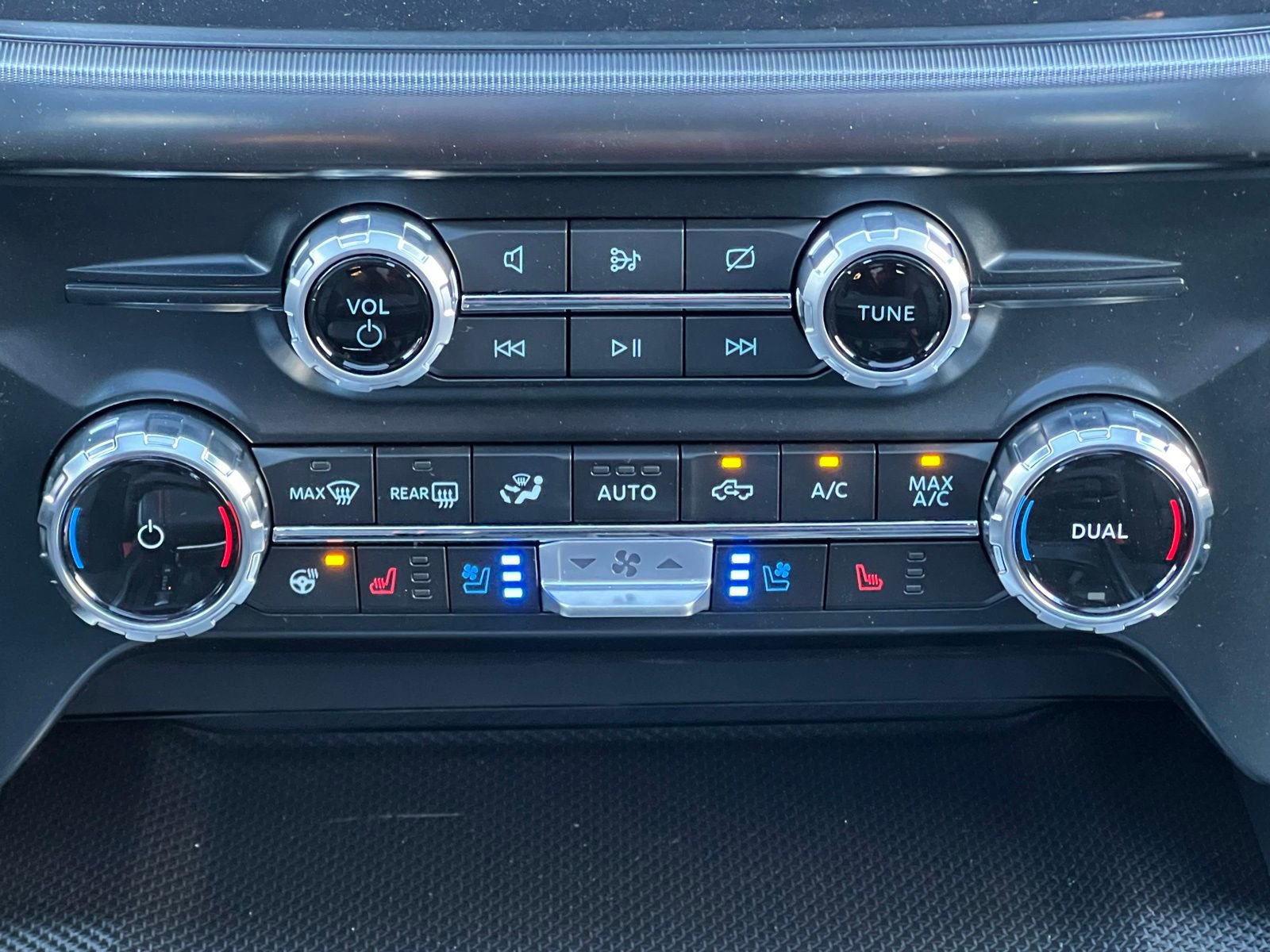 Used 2024 Ford F150 Raptor image 22