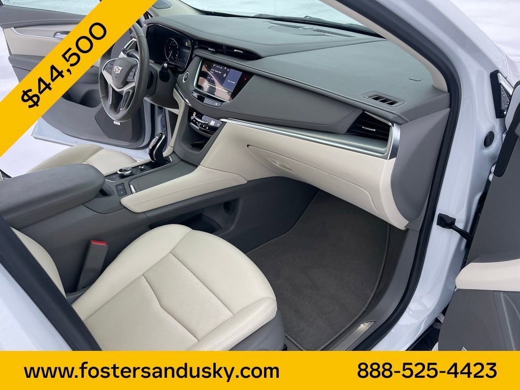 Used 2025 Cadillac XT5 Premium Luxury image 25