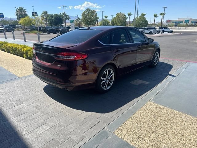 Used 2017 Ford Fusion SE w/ Equipment Group 201A FWD image 5