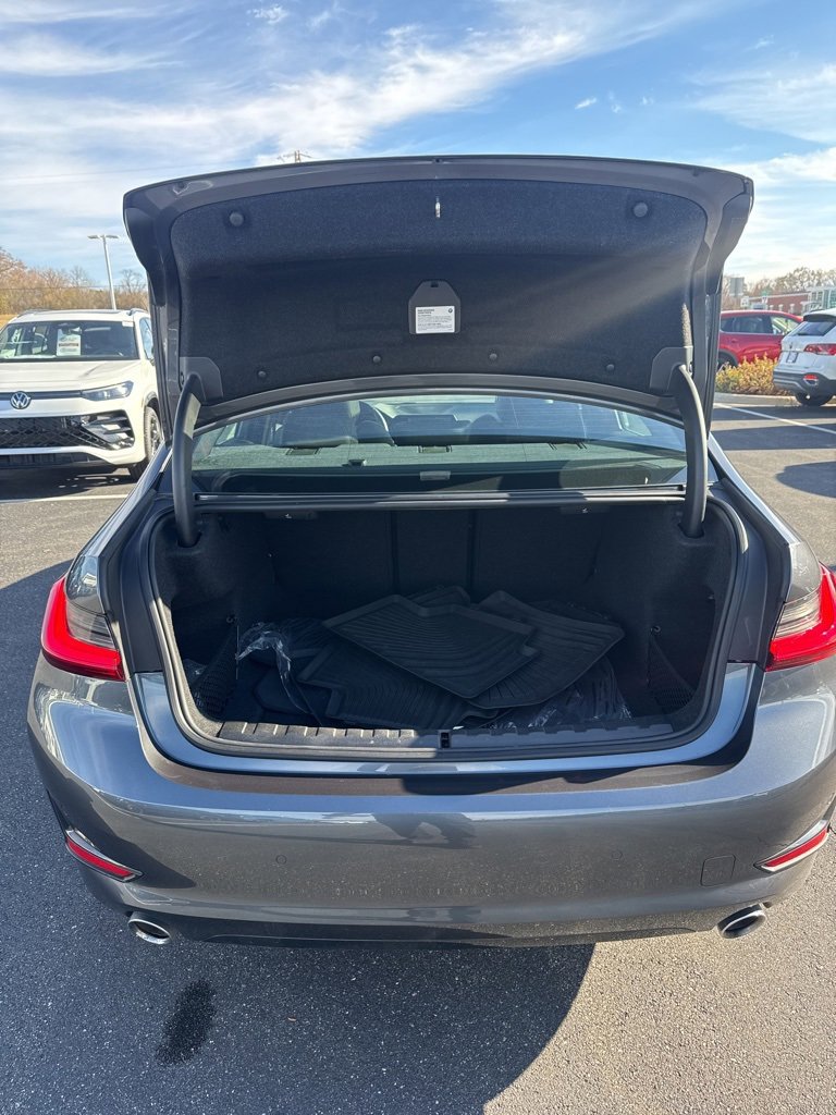 Used 2021 BMW 330i xDrive Sedan w/ Convenience Package image 20