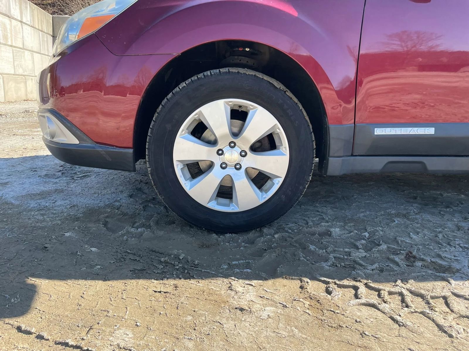 Used 2011 Subaru Outback 2.5i Premium w/ All-Weather Pkg image 33