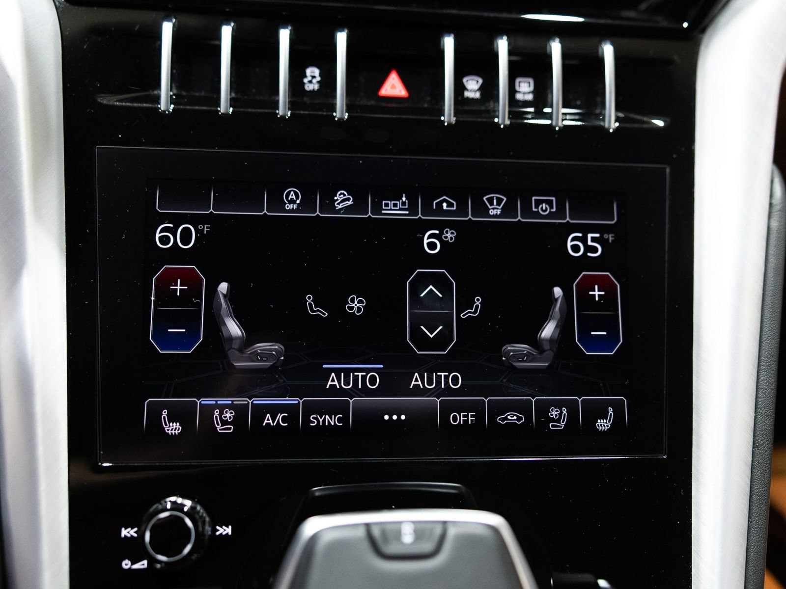 Used 2021 Lamborghini Urus AWD/4WD image 44
