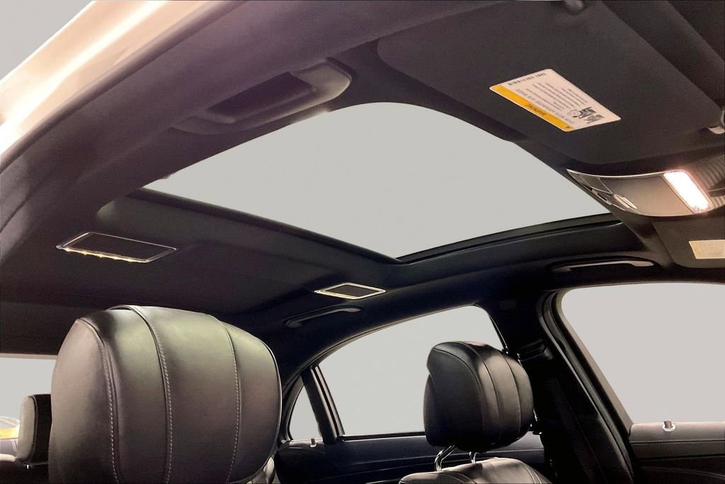Used 2020 Mercedes-Benz S 560 4MATIC Sedan image 26