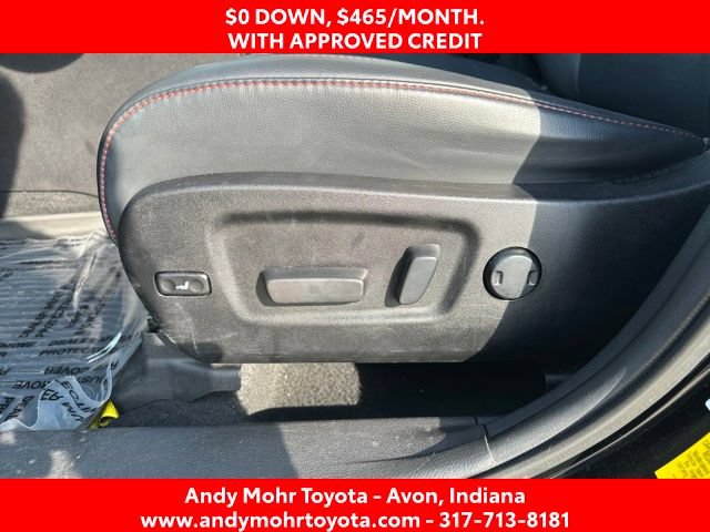 Used 2019 Toyota Highlander SE AWD/4WD image 13